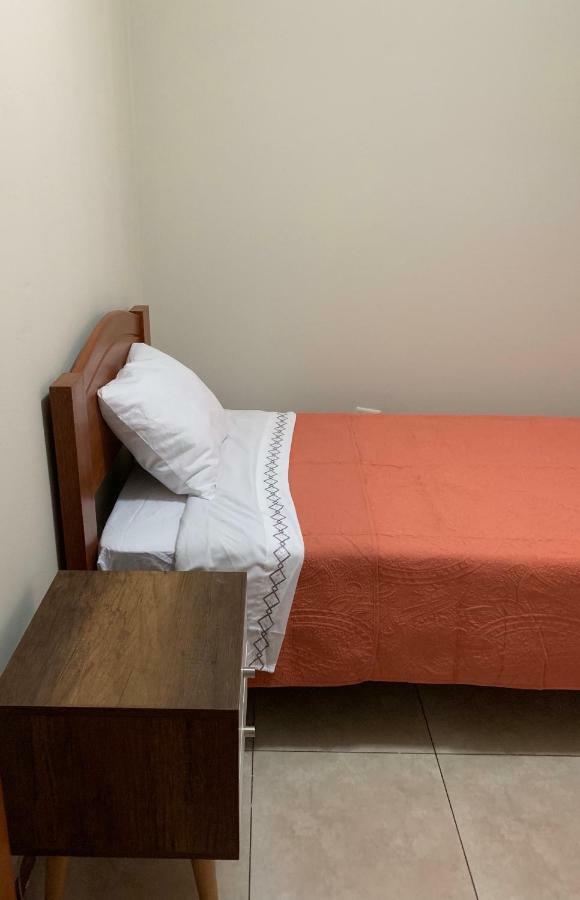 Chaglla Airport Bed and Breakfast Καγιάο Εξωτερικό φωτογραφία
