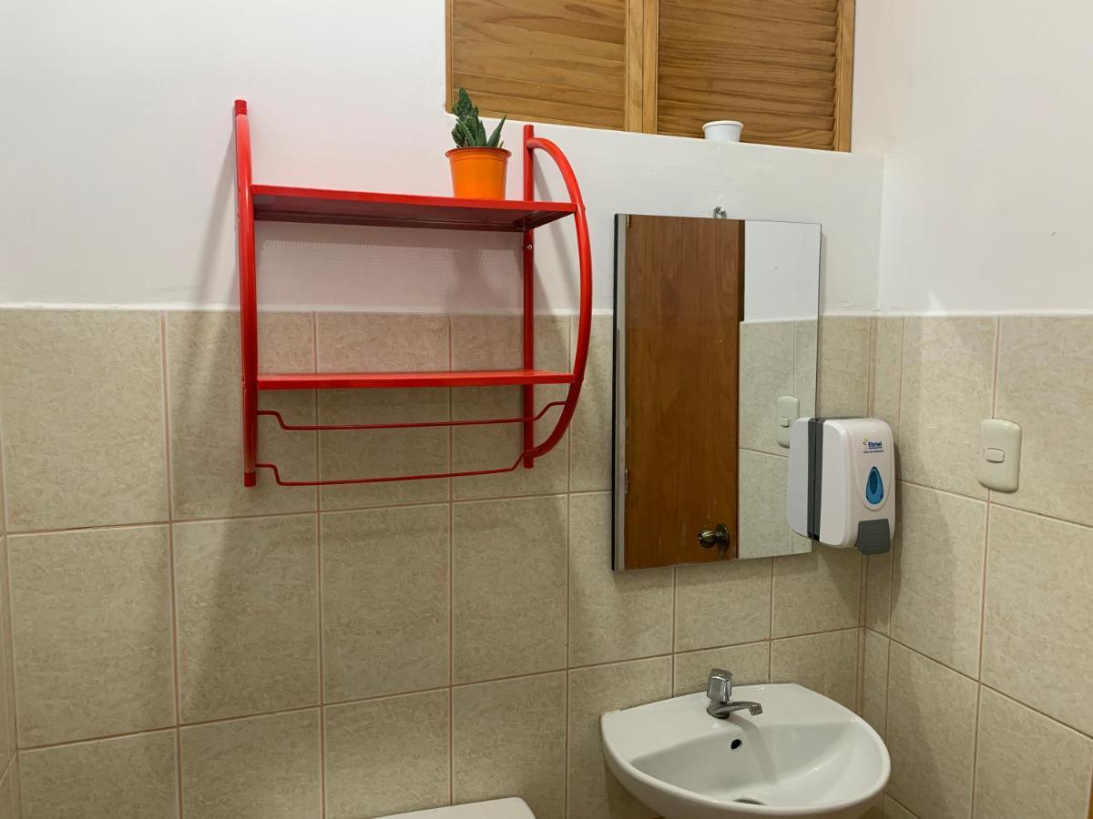 Chaglla Airport Bed and Breakfast Καγιάο Εξωτερικό φωτογραφία